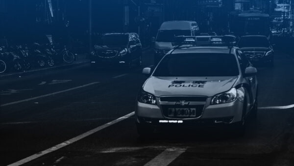 警察車両用セルラーコネクティビティ